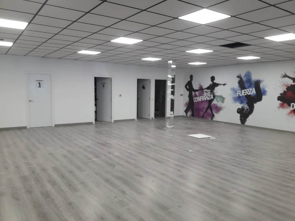 Atrévete Escuela de Baile