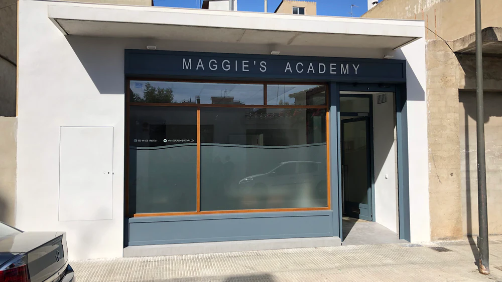 Academia KES (KANGAROO ENGLISH SCHOOL)