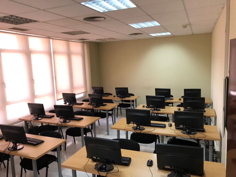 Foto de Centro de Oposiciones "Francisco López"