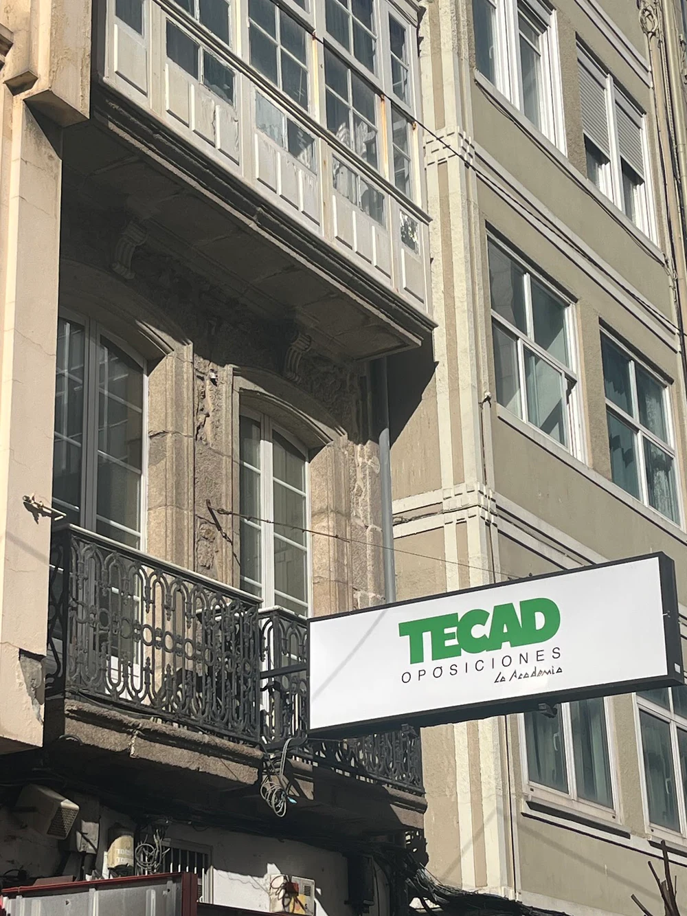 Tajes Academia