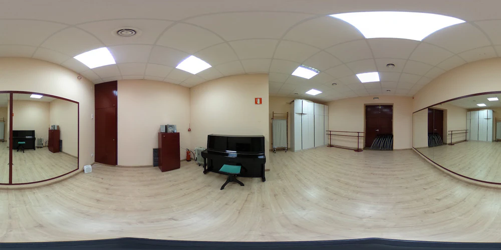 Foto de DANSCLAS Escuela de Baile | Alquiler para Eventos | Sala de Fiestas