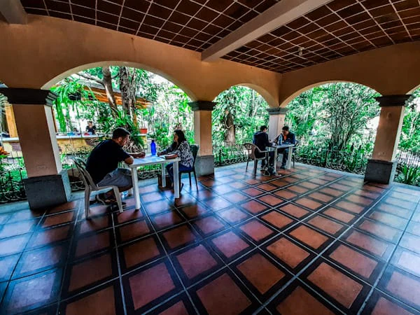 Foto de Antiguena Spanish Academy