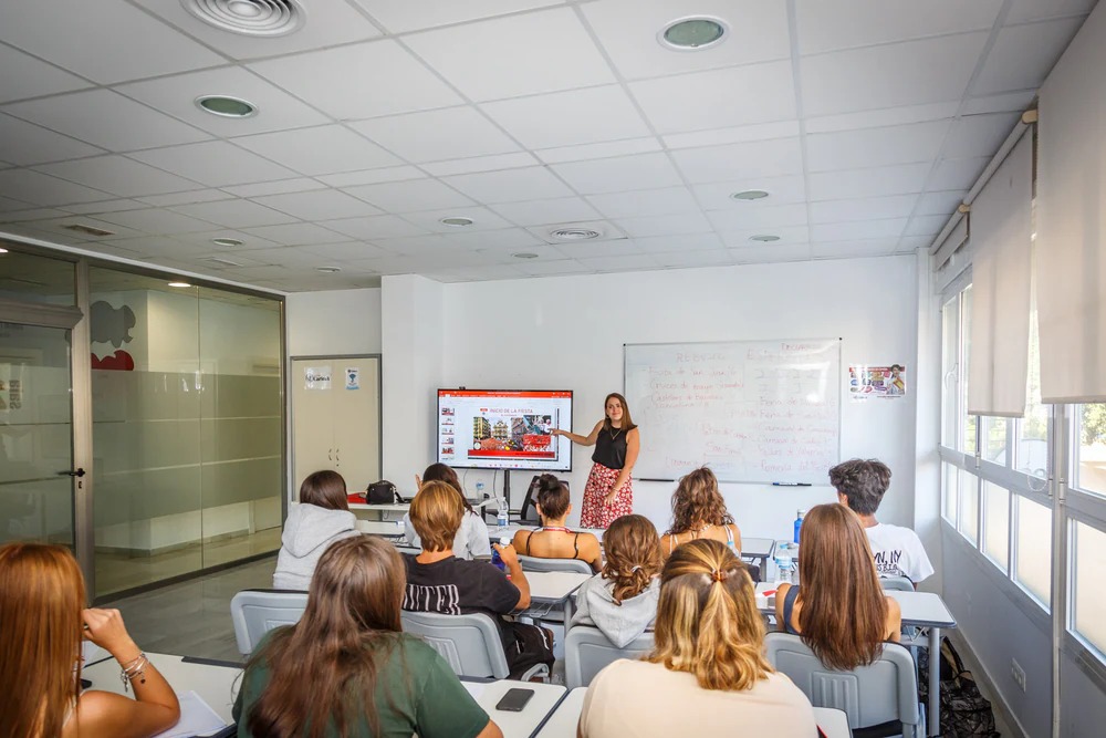 Foto de Idiomas Carlos V Málaga