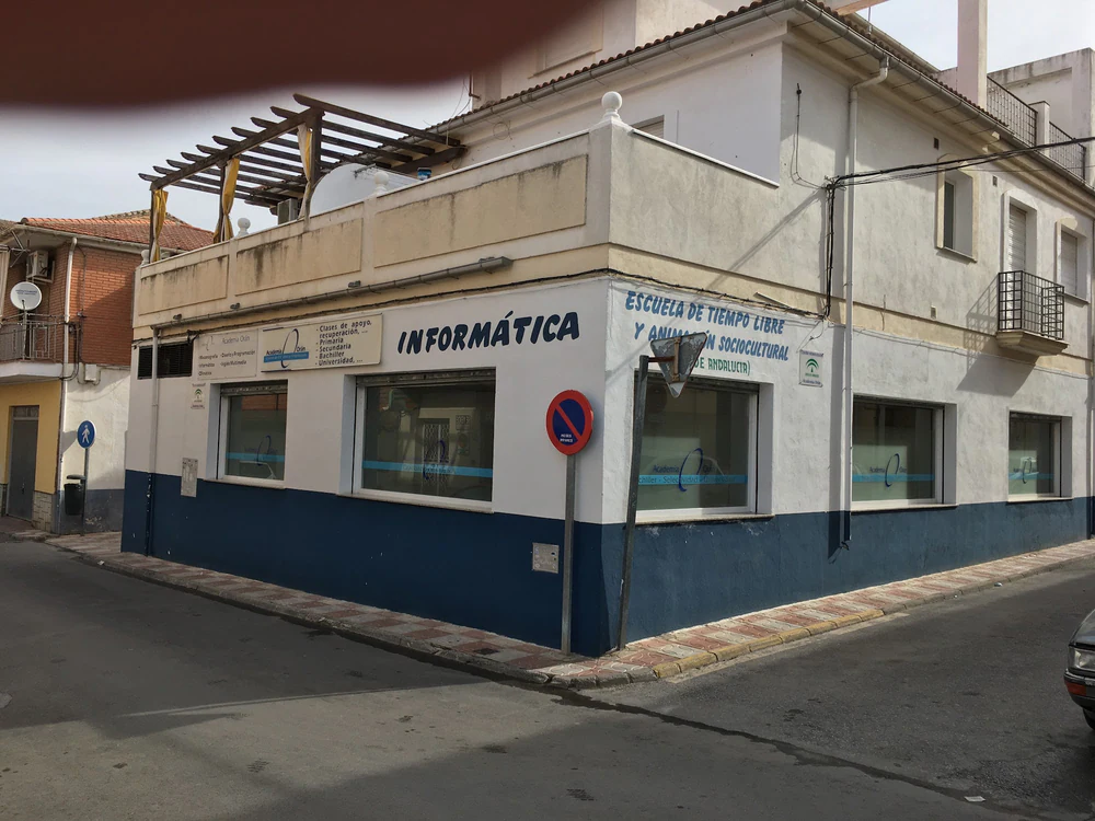 Academia Orán