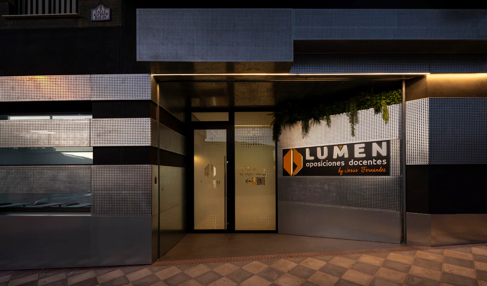Foto de Lumen | Academia de oposiciones docentes