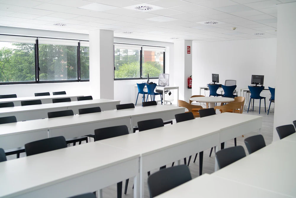 Foto de CEAC FP Madrid 🎓 Centro de Formación Profesional Oficial