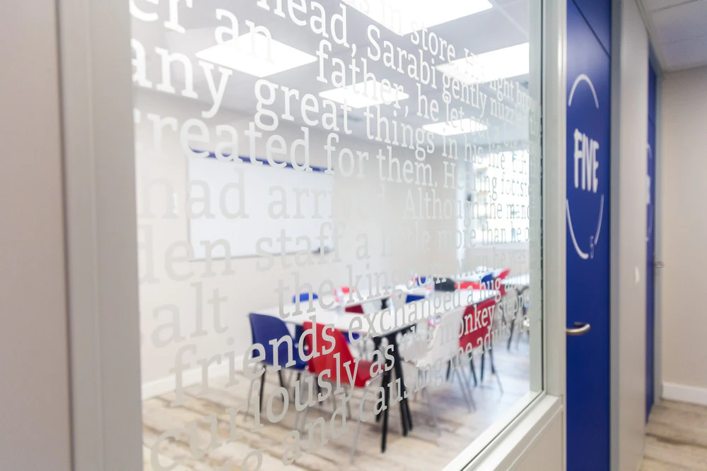 Foto de Oxford Language School | Academia de Inglés en Bagatza