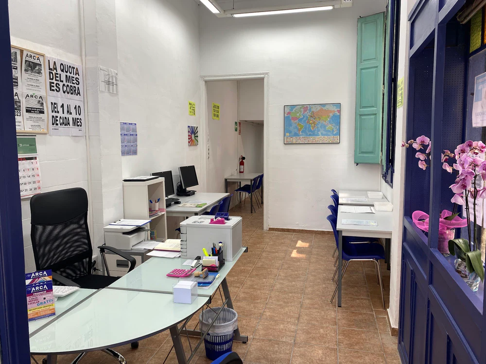 Foto de Arik centro de estudios