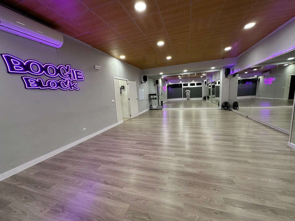 BOOGIE BLOCK DANCE STUDIO