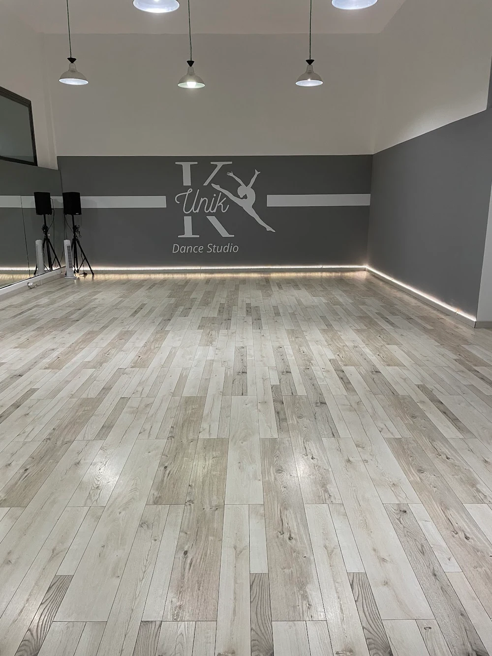 Unik Dance Studio
