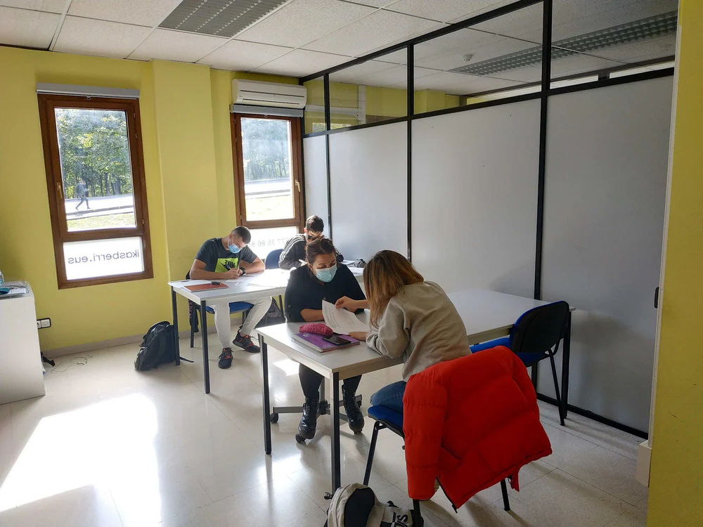 Foto de Ikasberri - Academia Clases de Apoyo