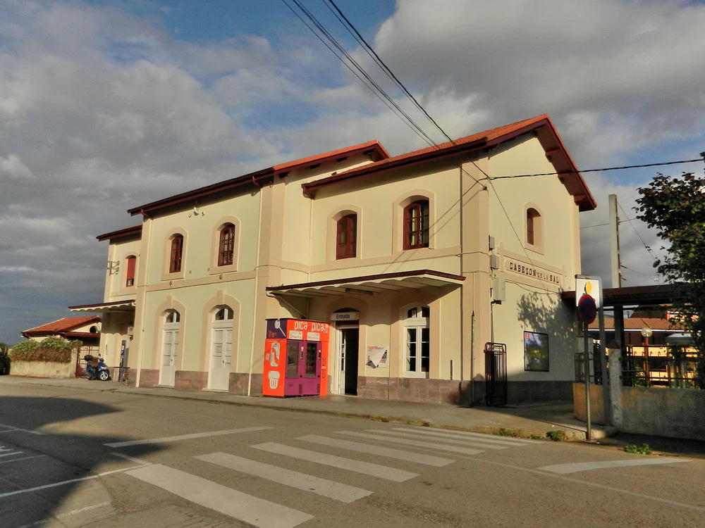 Train Station