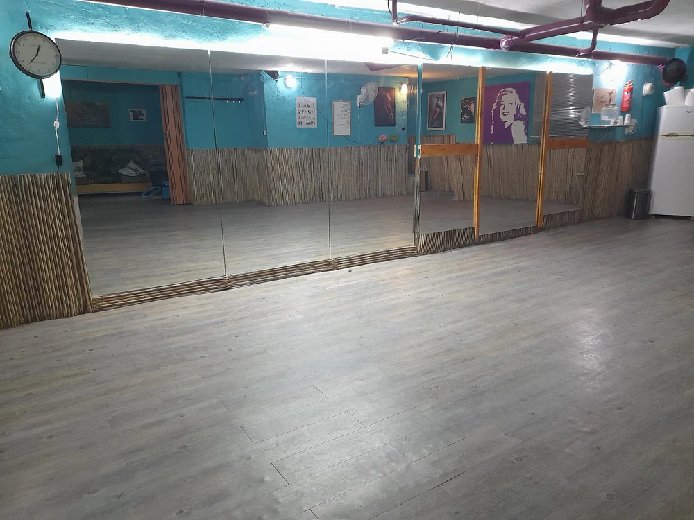 Escuela de baile De Todo Un Poco