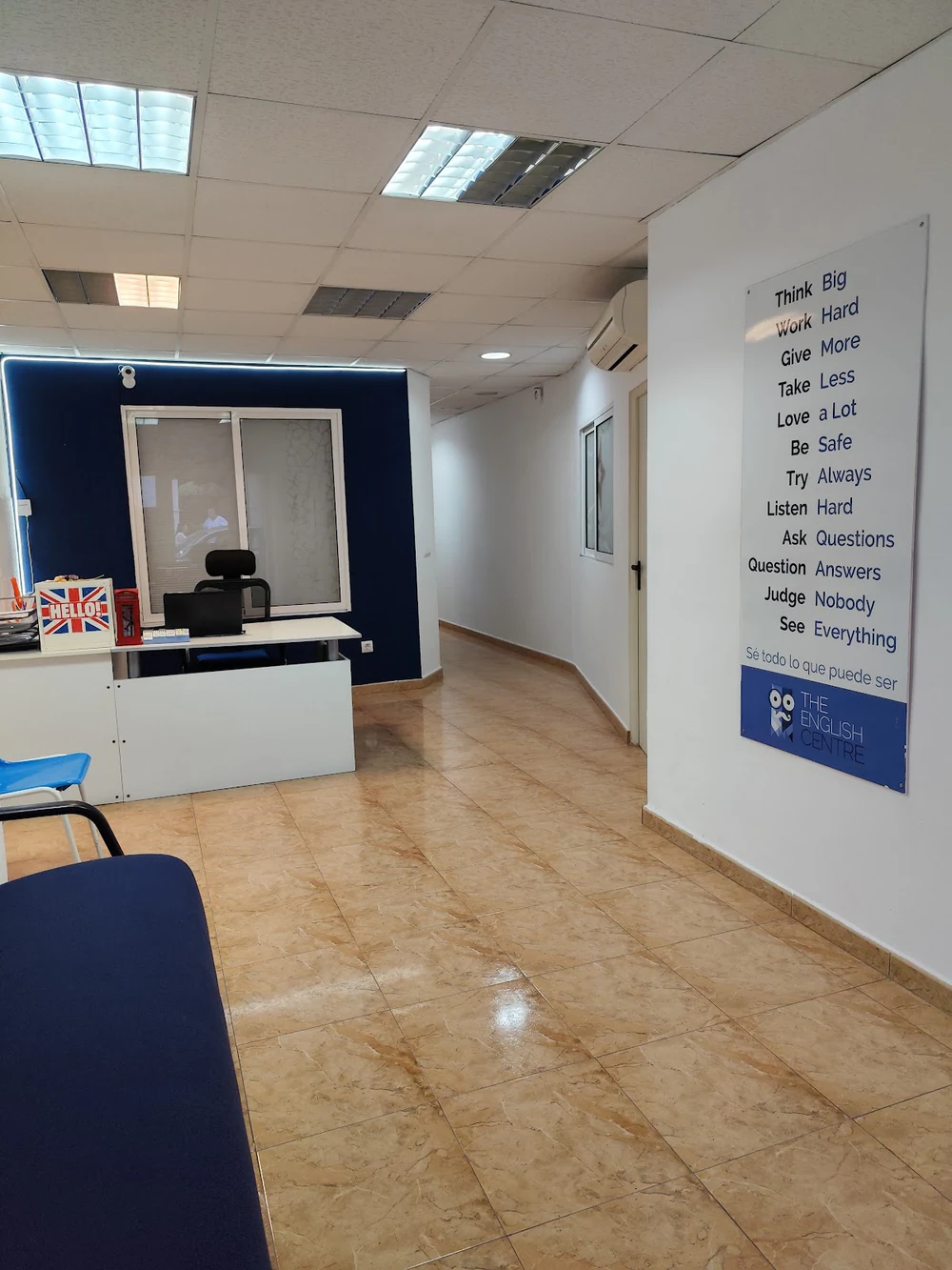THE ENGLISH CENTRE