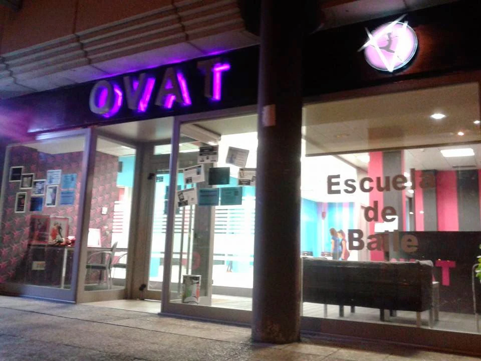Escuela de Baile Ovat
