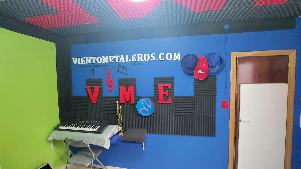 Foto de Escuela de Guitarra Flamenca A Compás