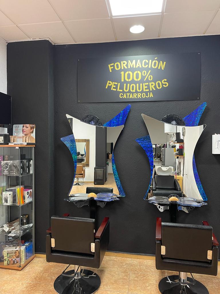 Peluquería unisex y Academia de Peluquería HMG Catarroja