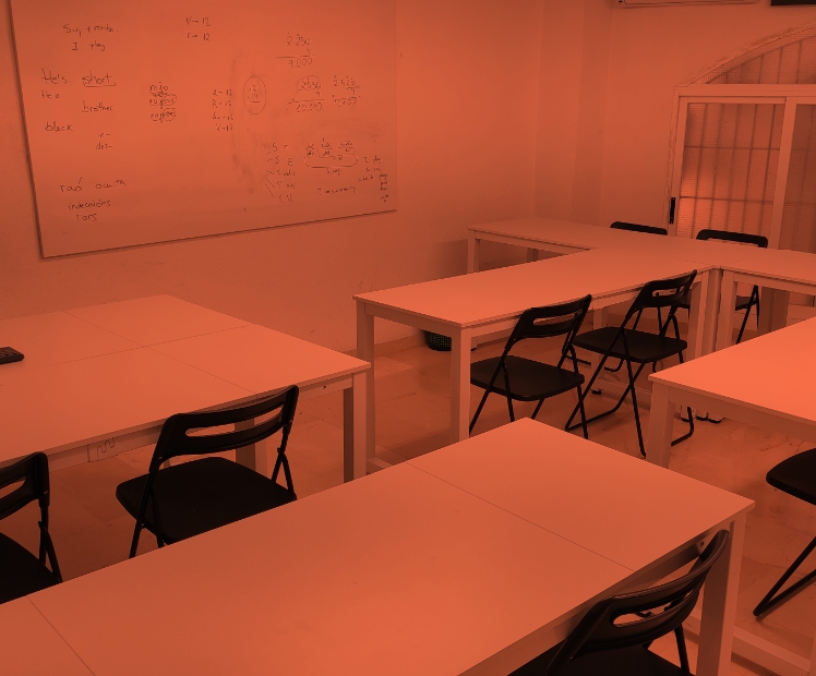 Academia Aula 13