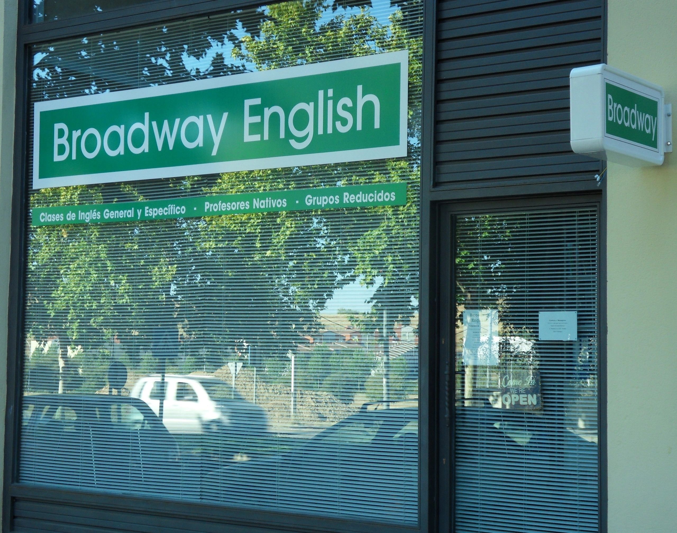 Broadway English