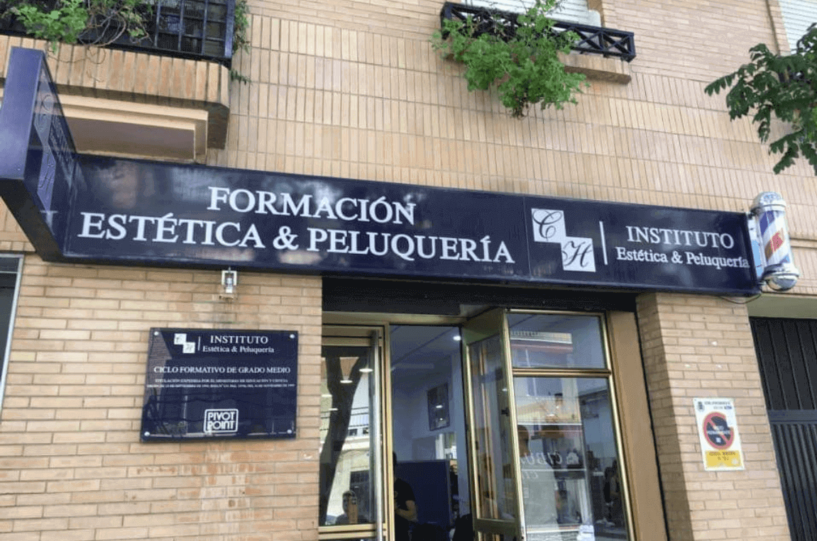UNDERGROUND. Academia de Peluquería