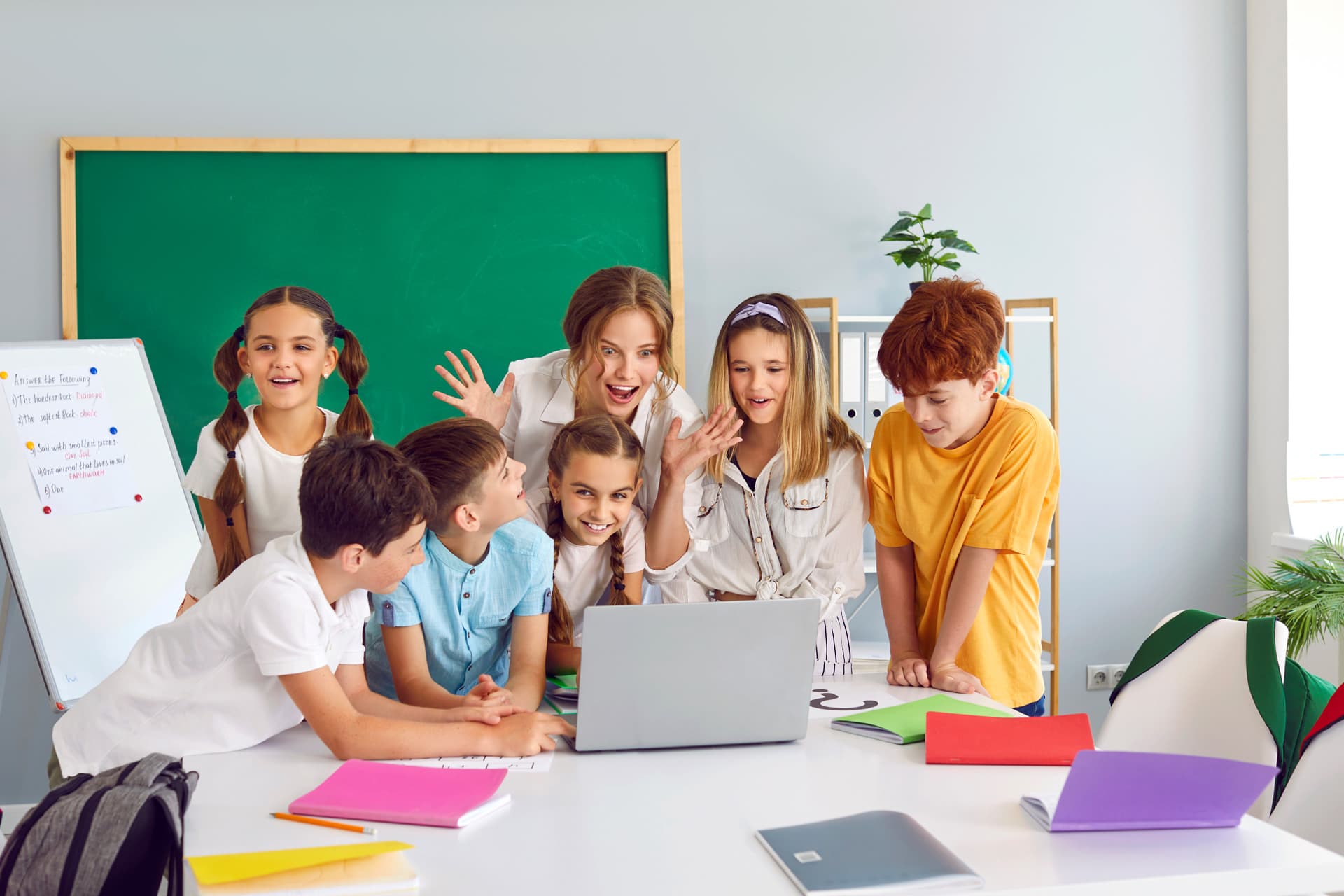 Emerald English School