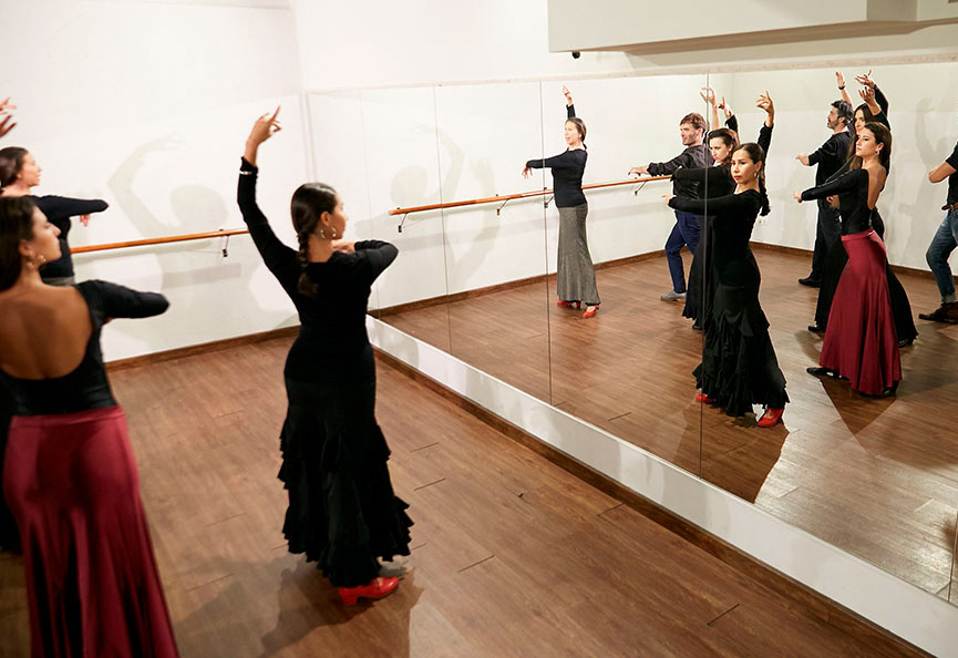 Escuela de Flamenco-Lucero Cárdenas